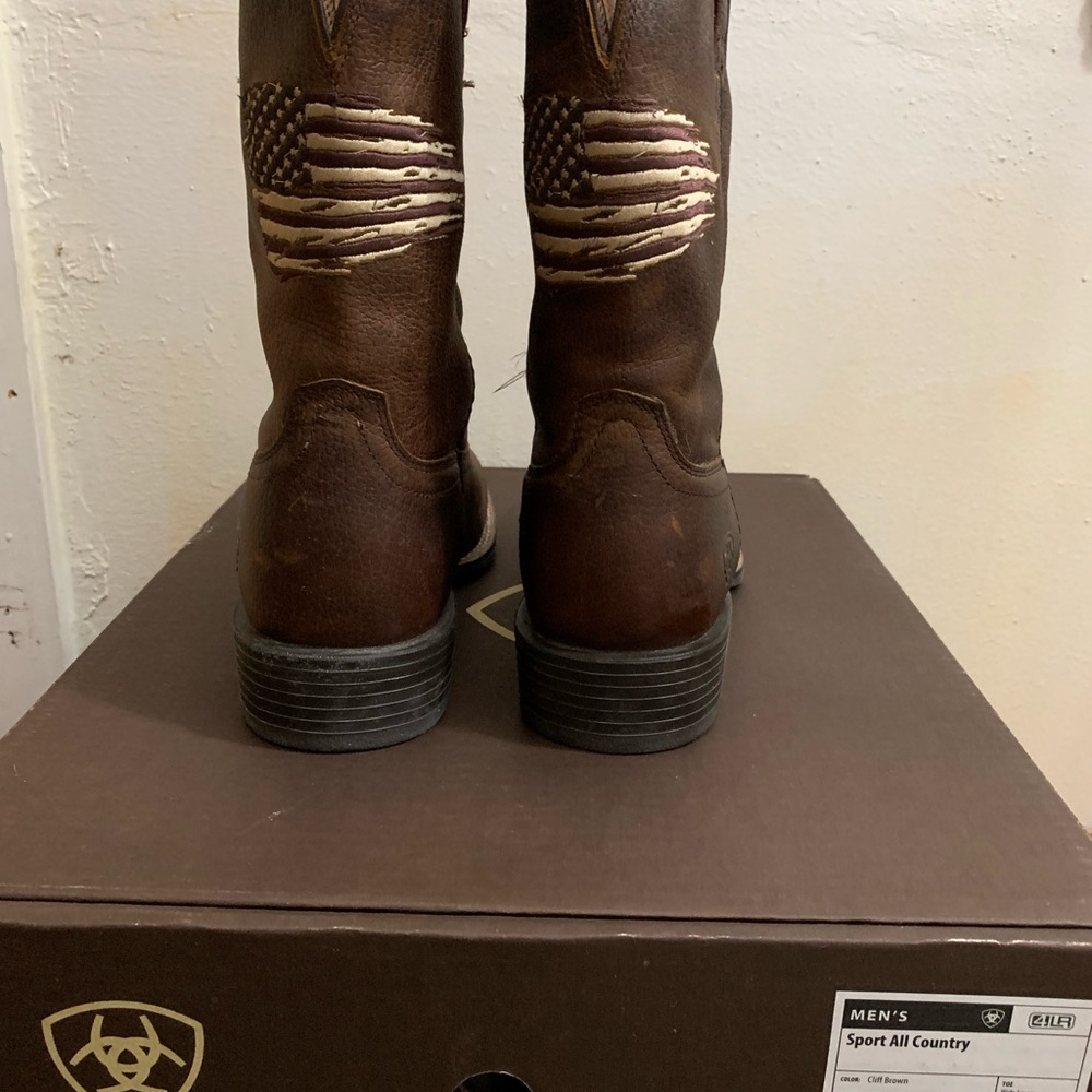 ❗️Sold❗️Ariat Brown Leather Boots with Flag Detail